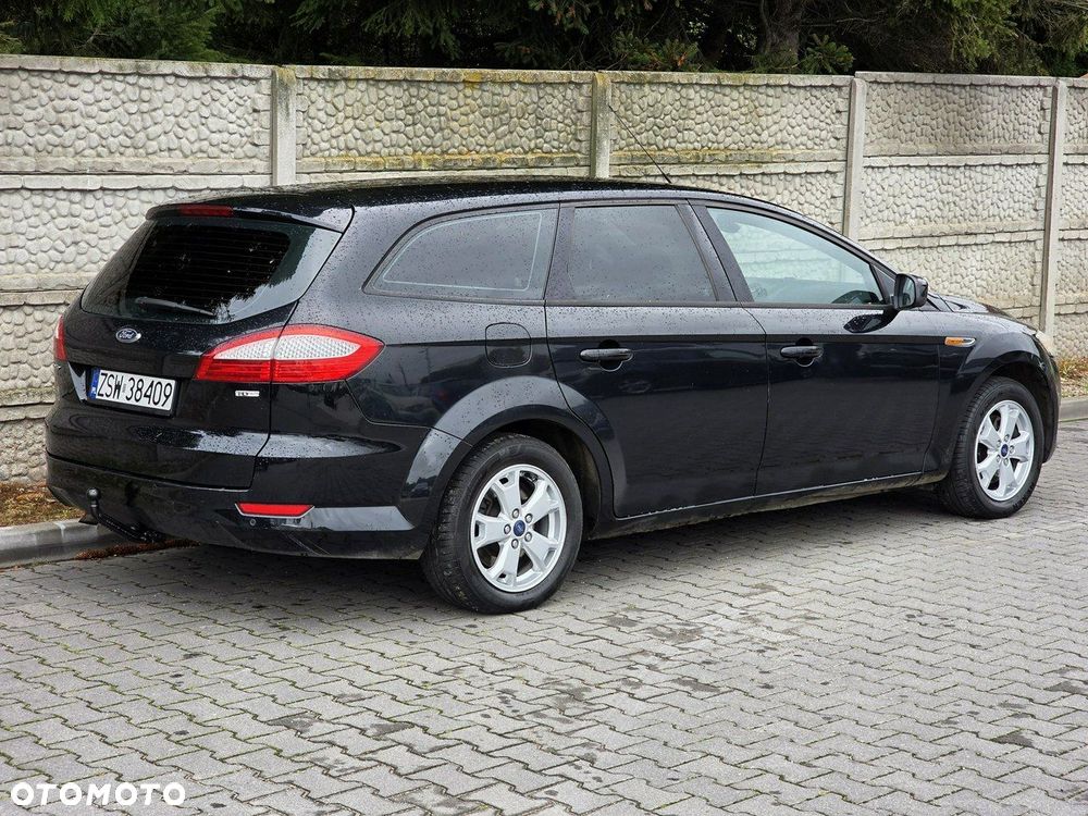 Ford Mondeo - 8