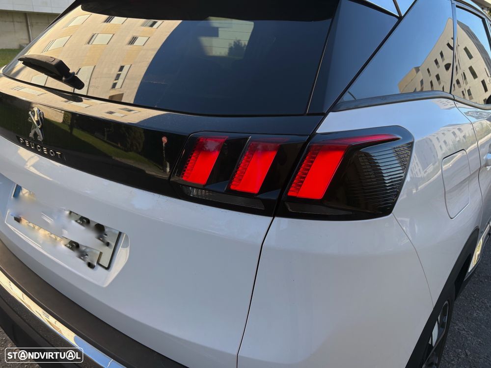 Peugeot 3008 1.6 BlueHDi Allure EAT6 J18 - 26