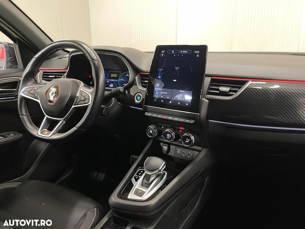 Renault Arkana E-TECH RS Line - 9
