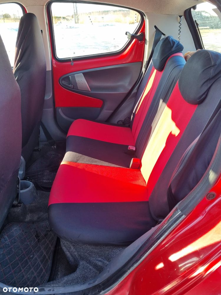 Toyota Aygo 1.0 VVT-i Black - 12