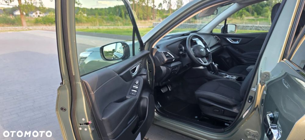 Subaru Forester 2.0i-L Platinum (EyeSight) Lineartronic - 13