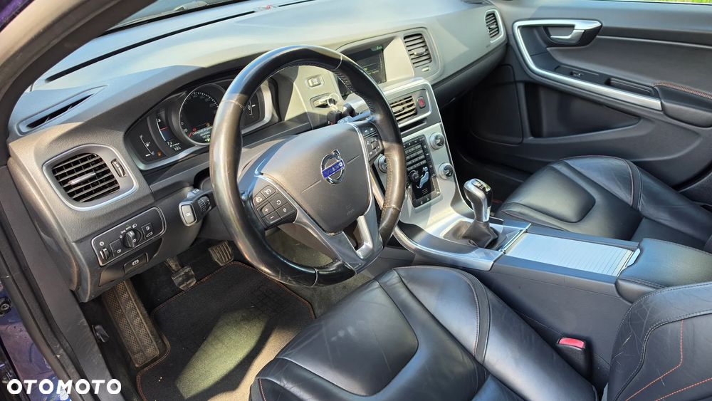 Volvo V60 D2 Drive-E Ocean Race - 9