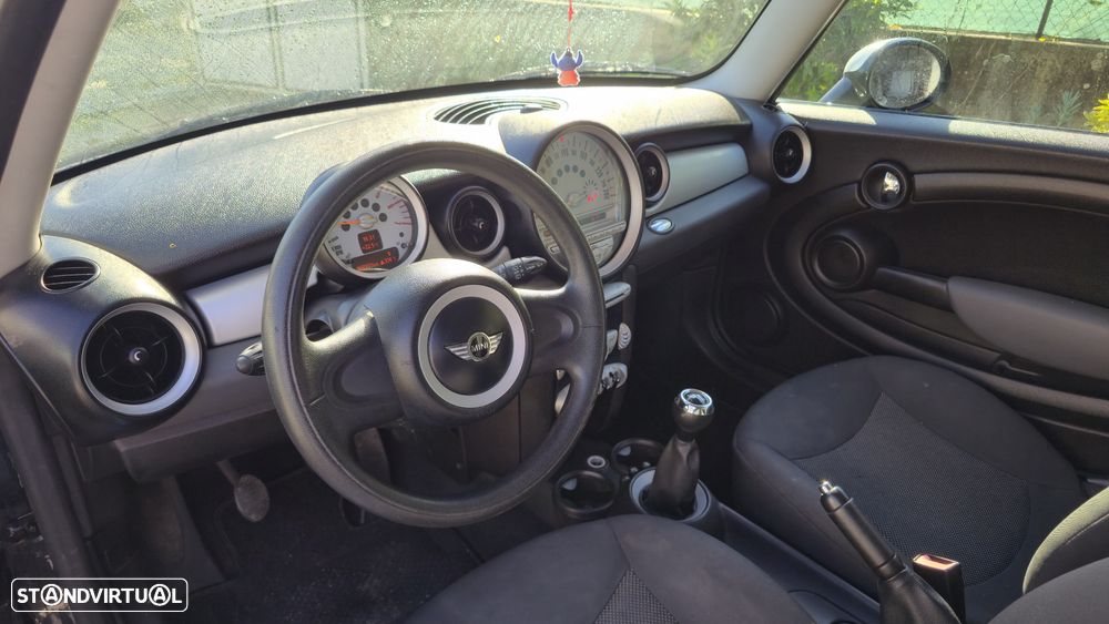 MINI 3 Portas Cooper D - 12