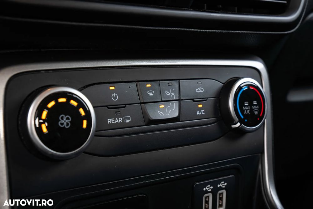 Ford EcoSport - 19