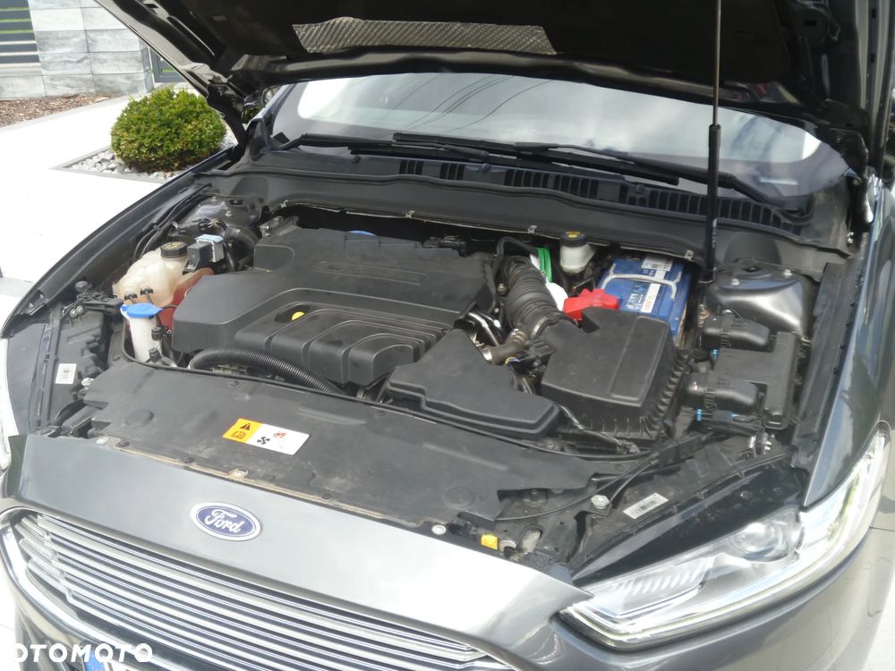 Ford Mondeo 2.0 TDCi Titanium PowerShift - 28