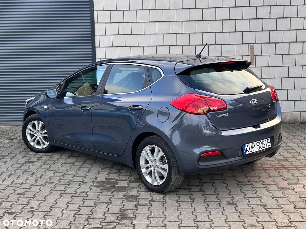 Kia Ceed 1.6 GDI Spirit - 18