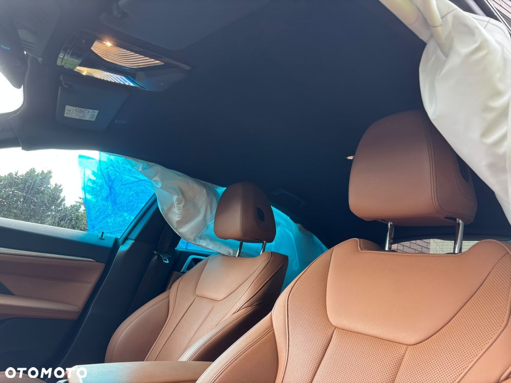 BMW Seria 4 420d xDrive mHEV M Sport - 18