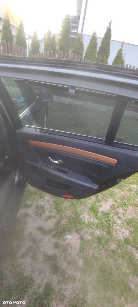 Renault Laguna 2.0 DCi Initiale - 5