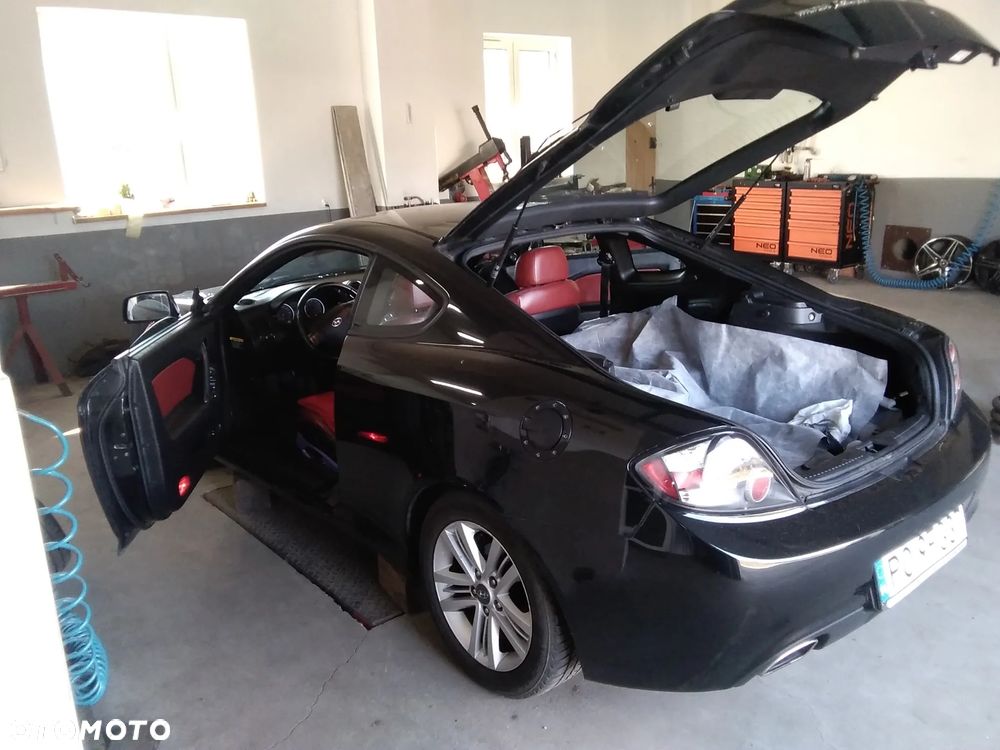 Hyundai Coupe 2.0 Dynamic - 12