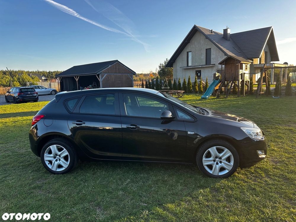 Opel Astra 1.4 Turbo Color Edition - 6