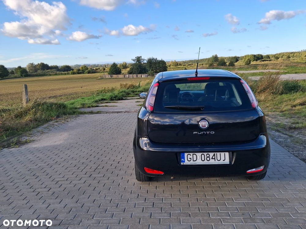 Fiat Punto 2014 photo 4