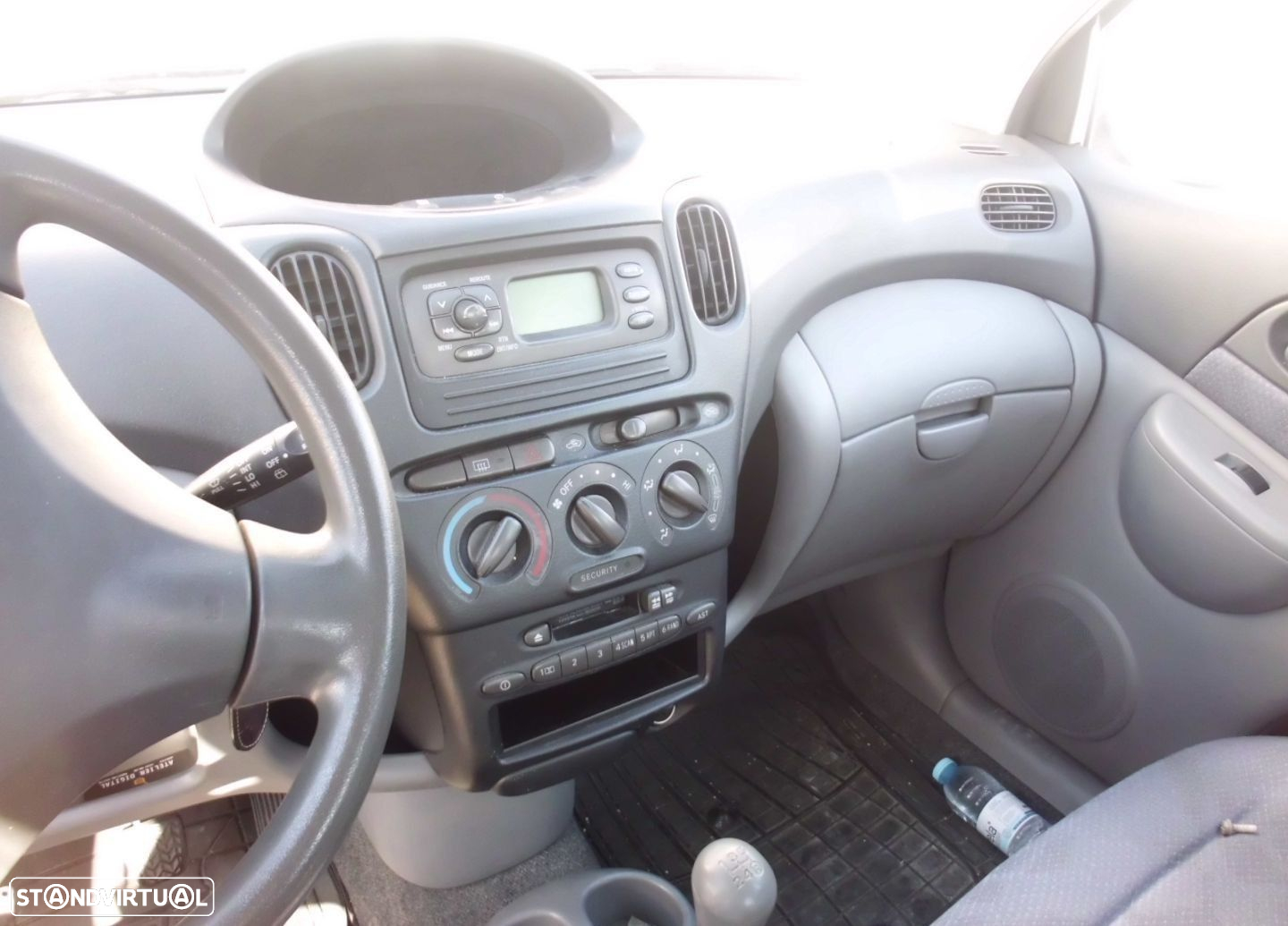 Peças Toyota Yaris Verso (_P2_) 1999 a 2005 - 16