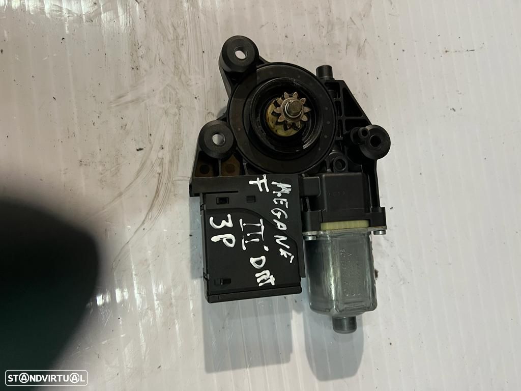 Motor do elevador direito Renault Megane 3 - 1