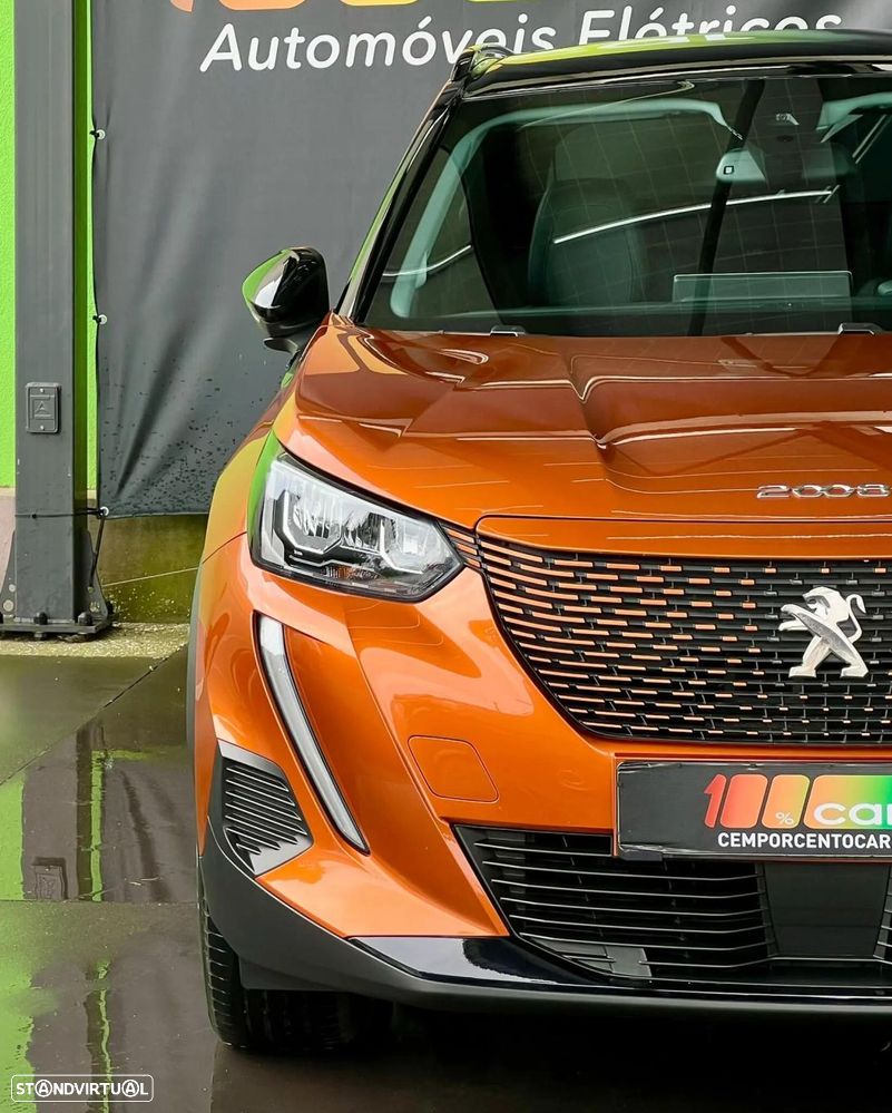 Peugeot e-2008 50 kWh Allure Pack — fotografia 3