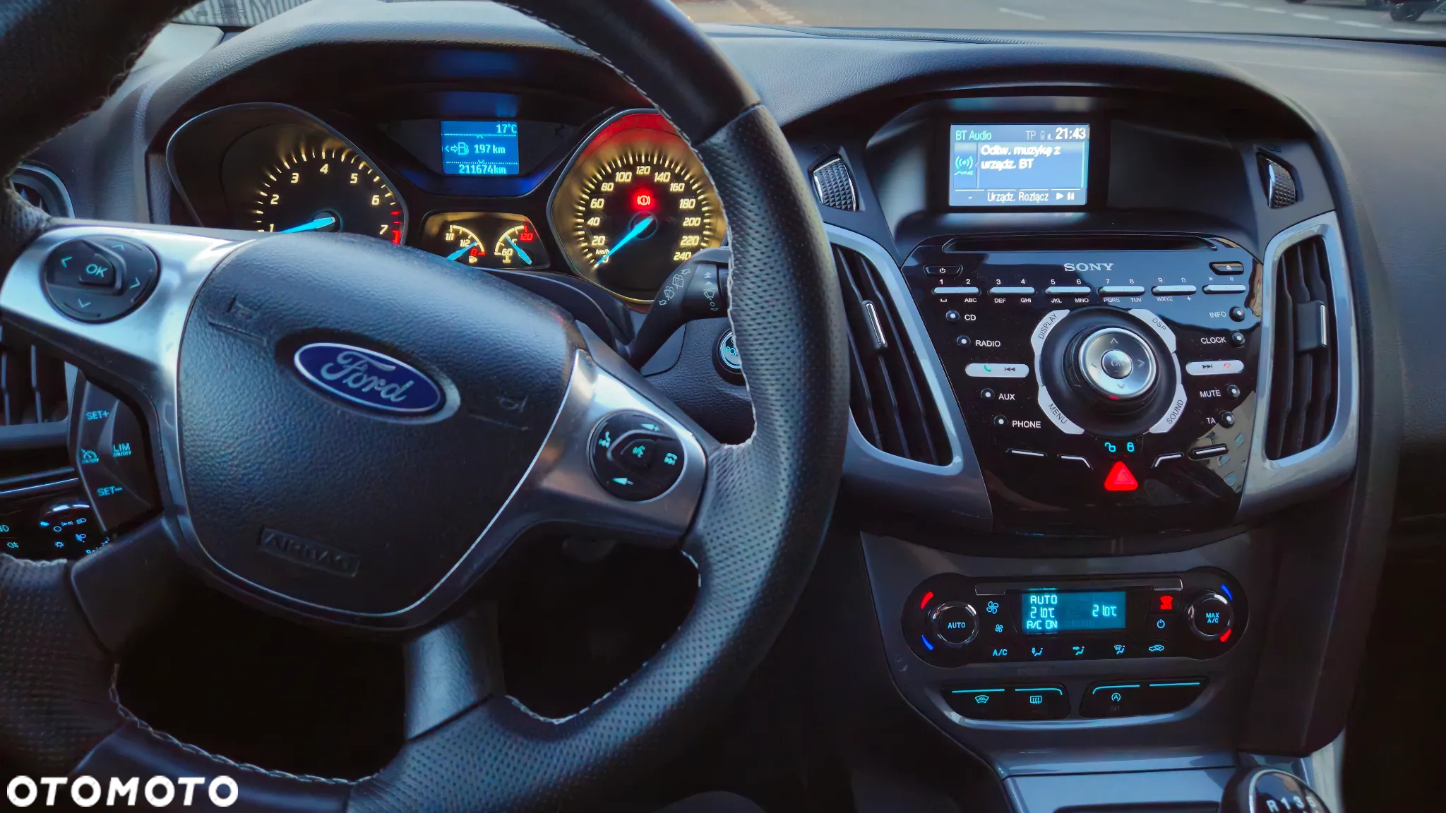 Ford Focus - 16