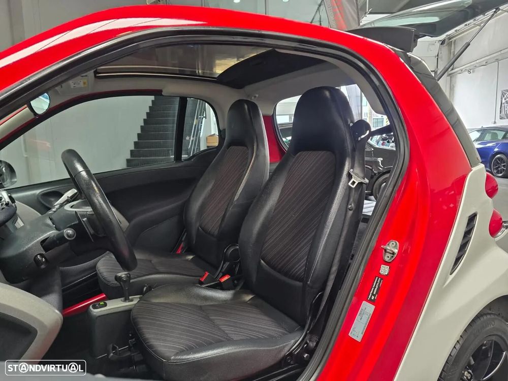 Smart ForTwo Coupé 1.0 mhd Pulse 71 Softouch - 4