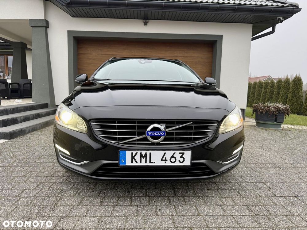 Volvo V60 D4 Momentum - 4