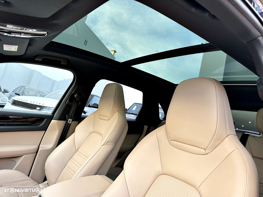 Porsche Cayenne S Tiptronic S - 24