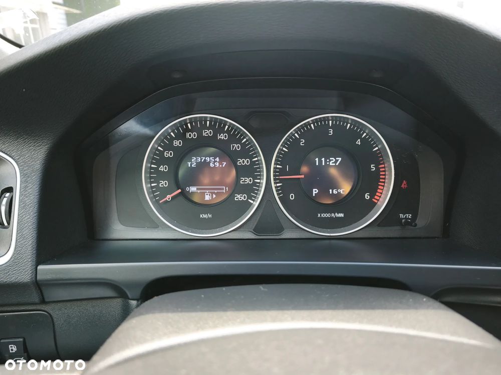 Volvo S60 - 24