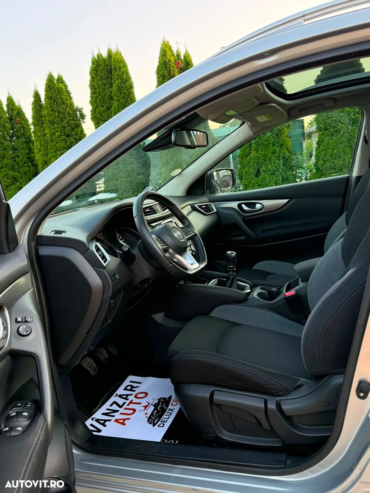 Nissan Qashqai 1.5 DCI Start/Stop N-Connecta - 10