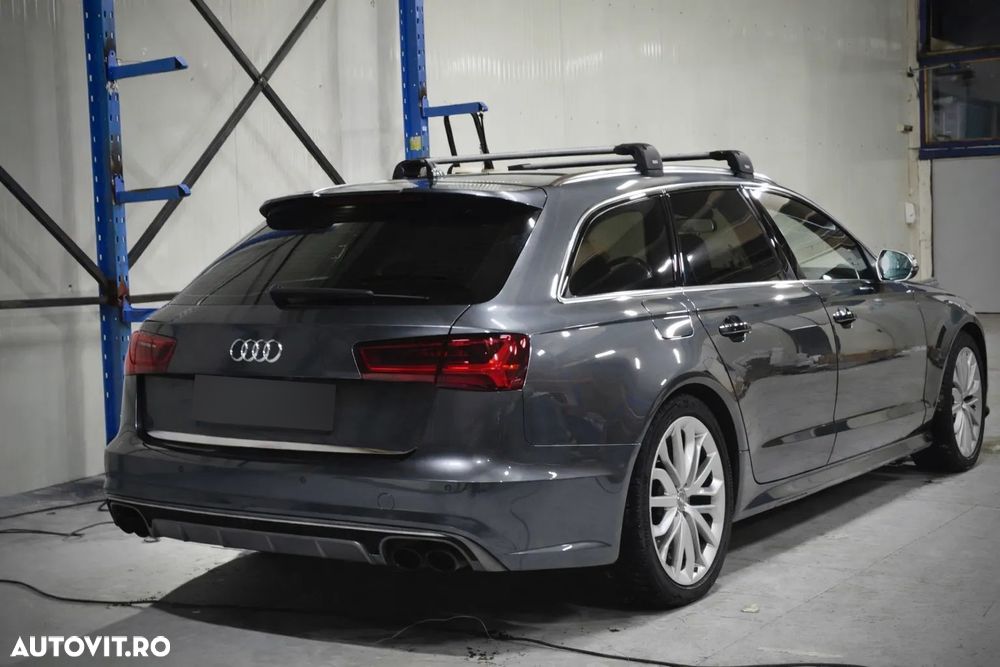 Audi S6 Avant - 11