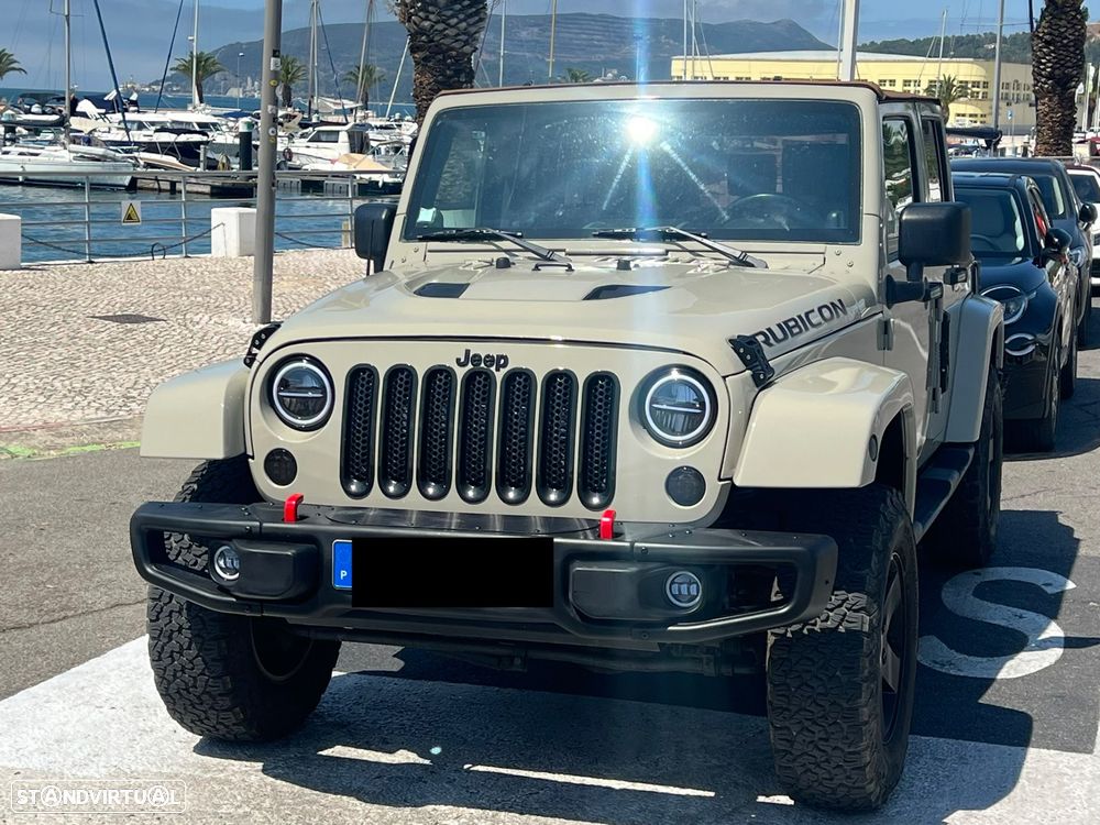 Jeep Wrangler Unlimited - 24
