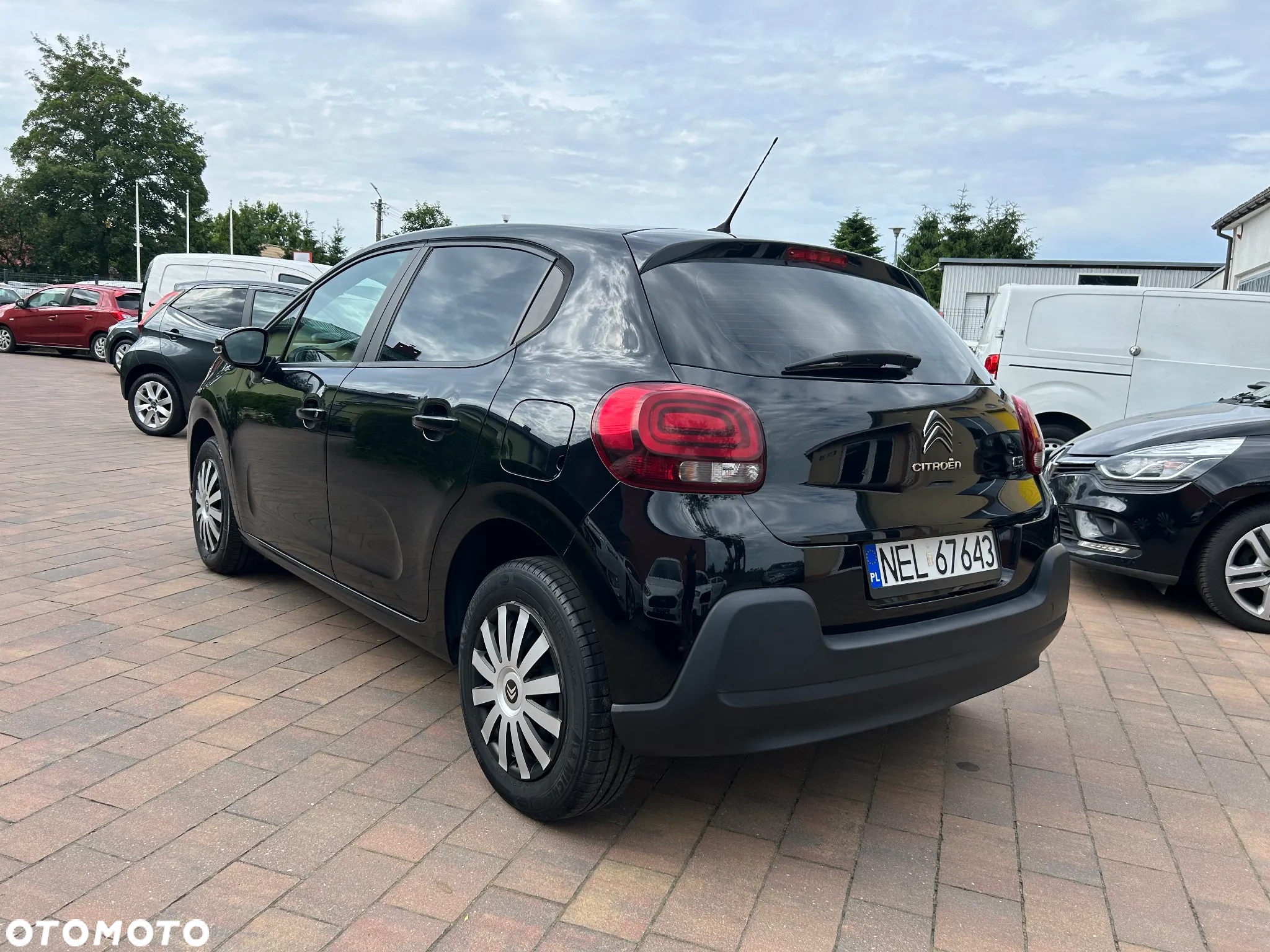 Citroën C3 Pure Tech 82 SHINE - 5