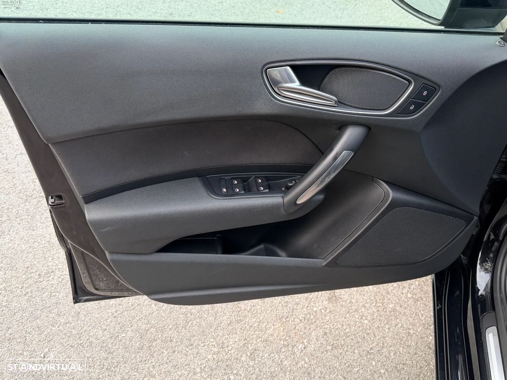 Audi A1 Sportback 1.6 TDI S tronic Ambition - 22