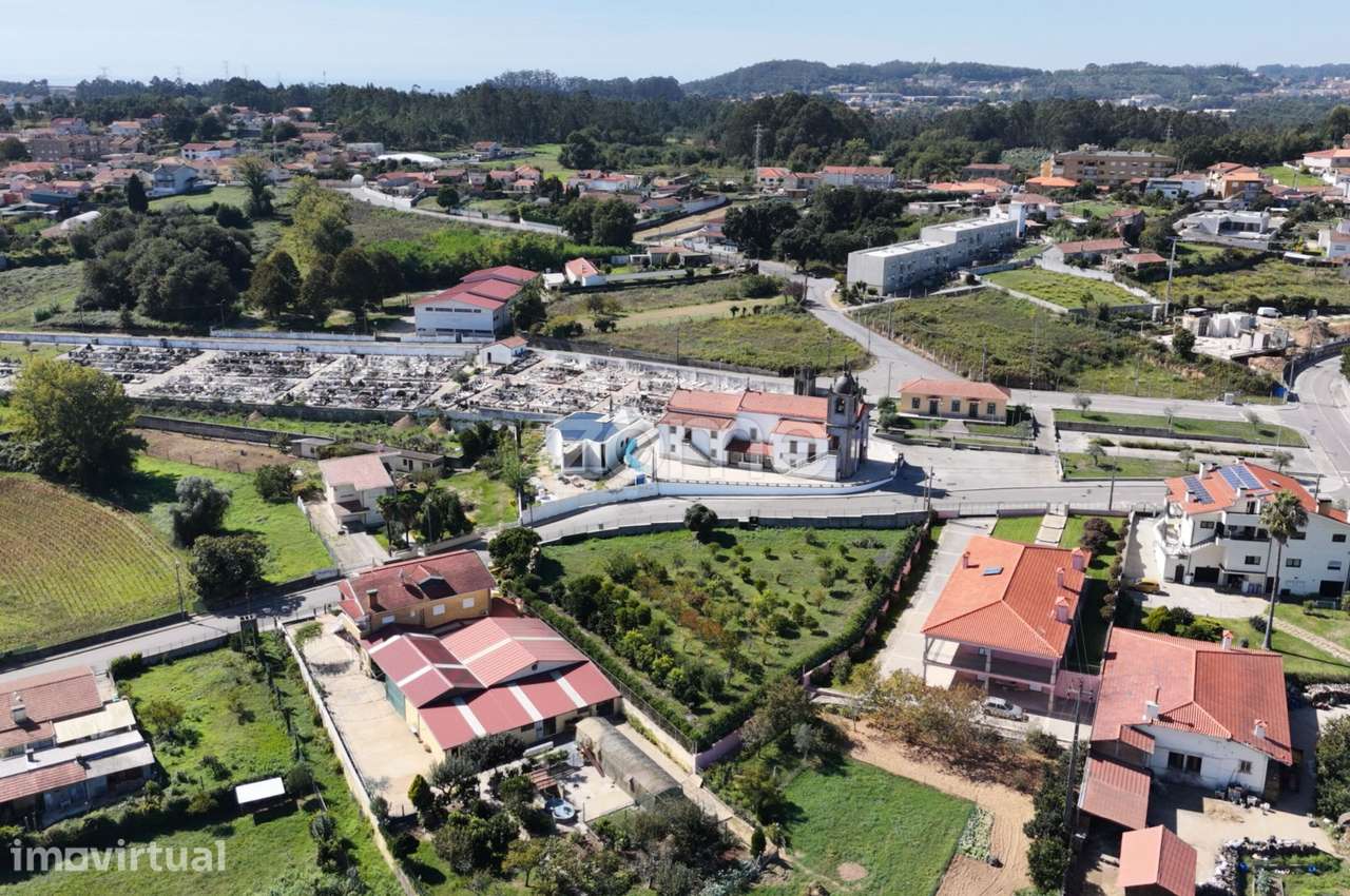 Terreno agro-florestal urbanizável com 818 m² - Olival, V.N. Gaia - Grande imagem: 5/20