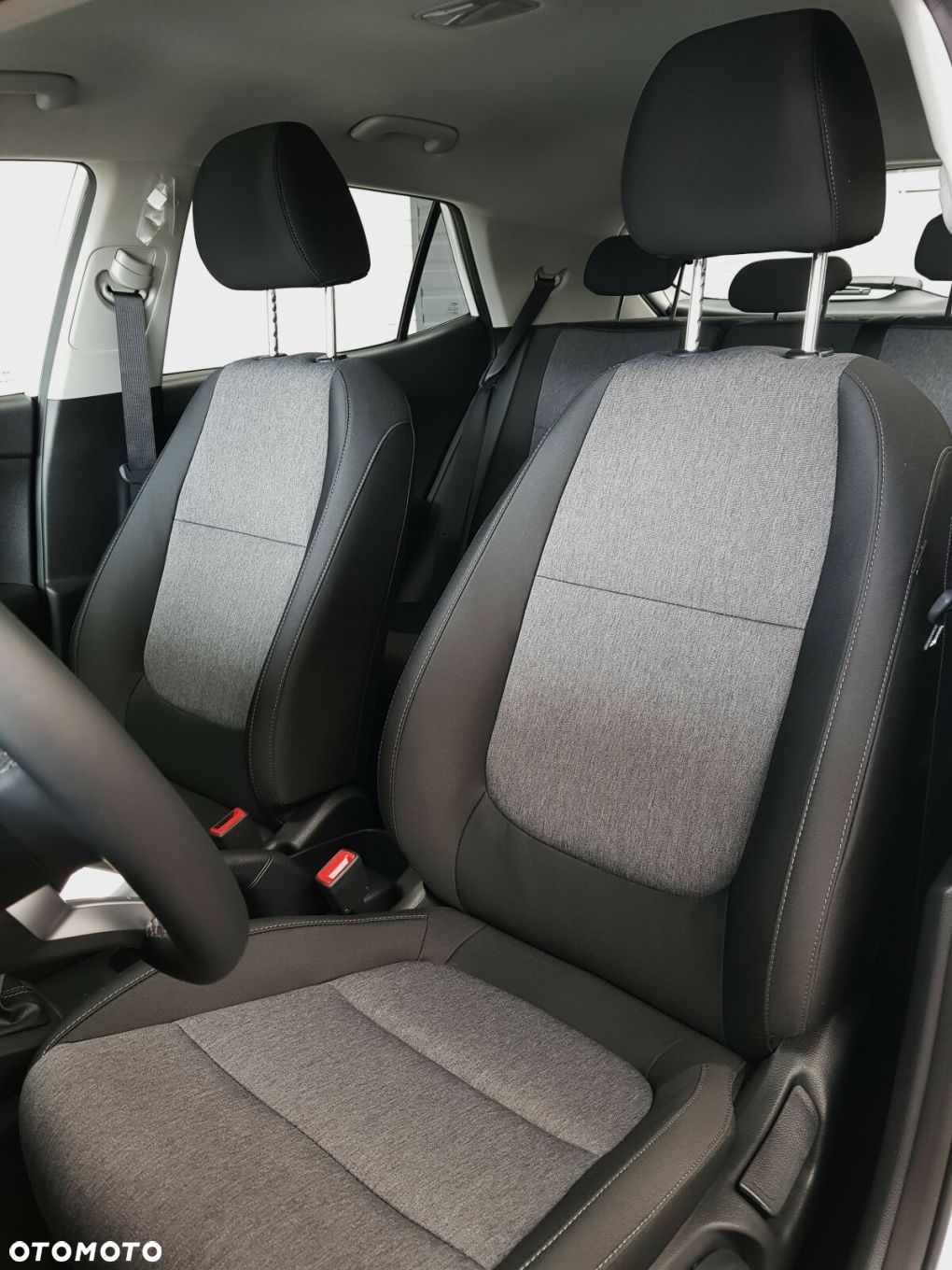 Kia Stonic 1.2 M - 11