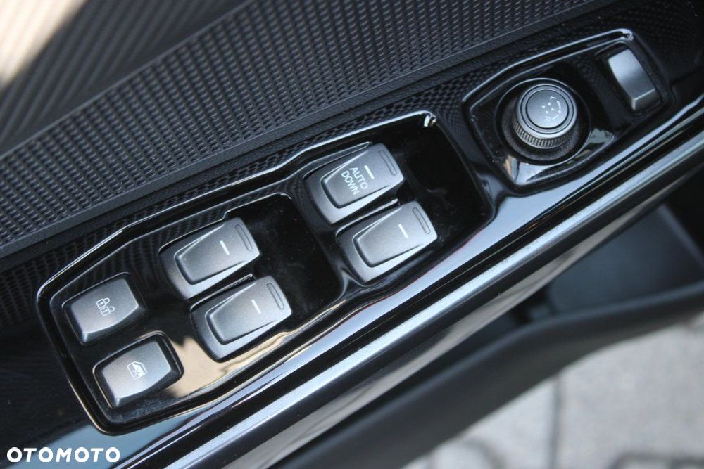 SsangYong/KGM Tivoli - 20