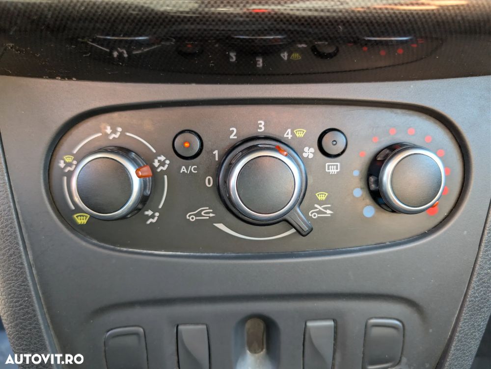 Dacia Logan 1.5 Blue dCi Ambiance - 24