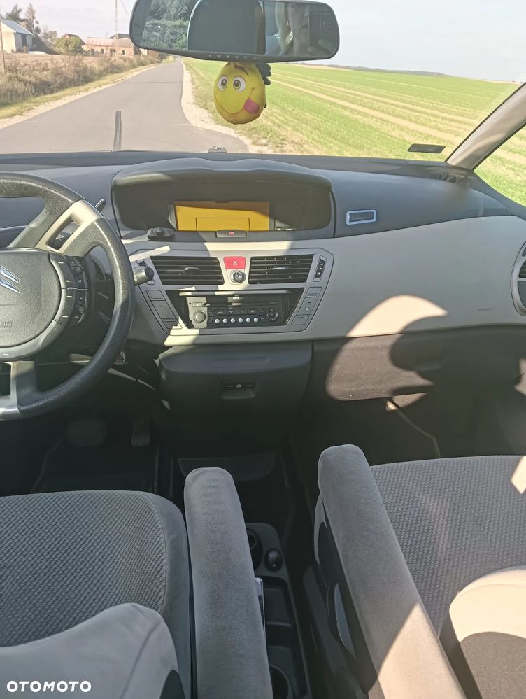 Citroën C4 Picasso - 10