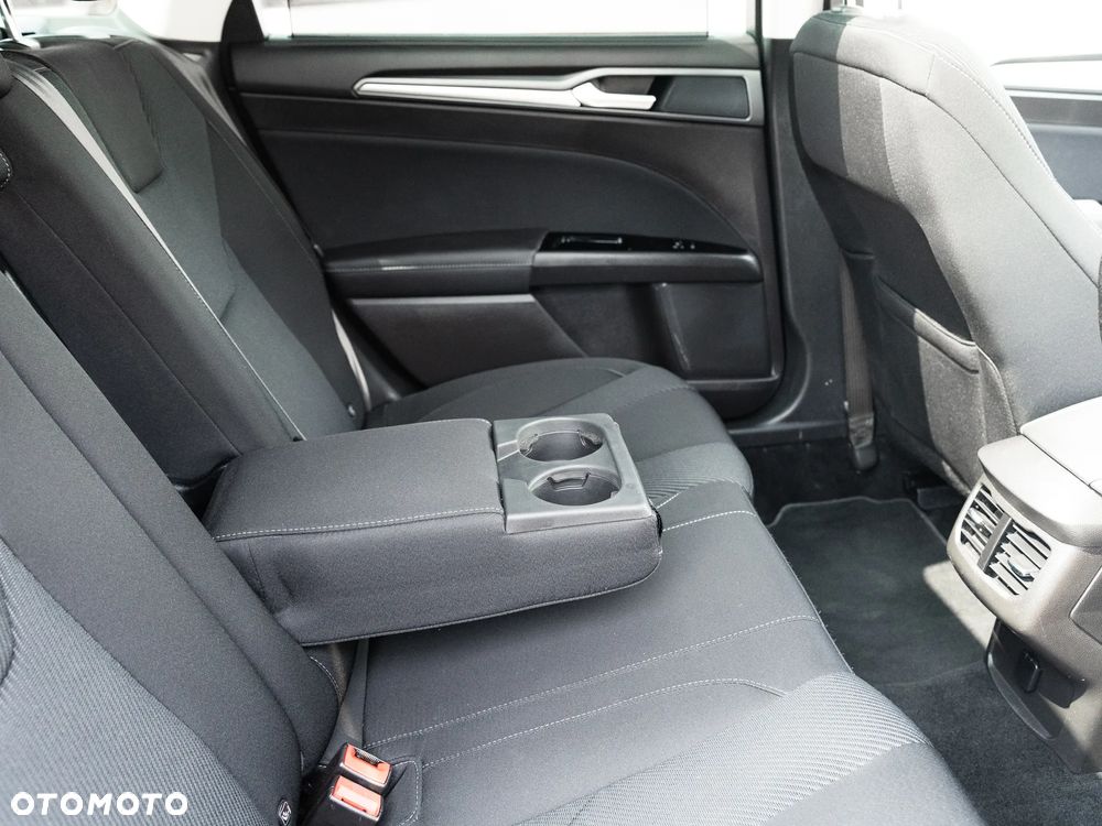 Ford Mondeo 2.0 TDCi Titanium PowerShift - 22