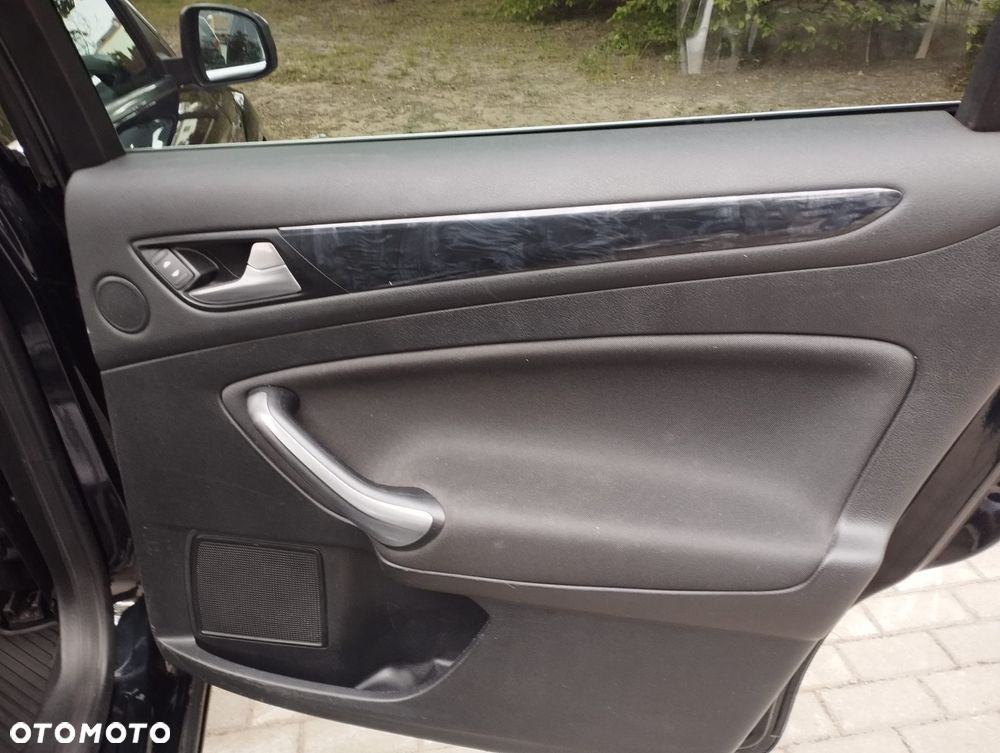 Ford Mondeo 1.6 TDCi Titanium - 14