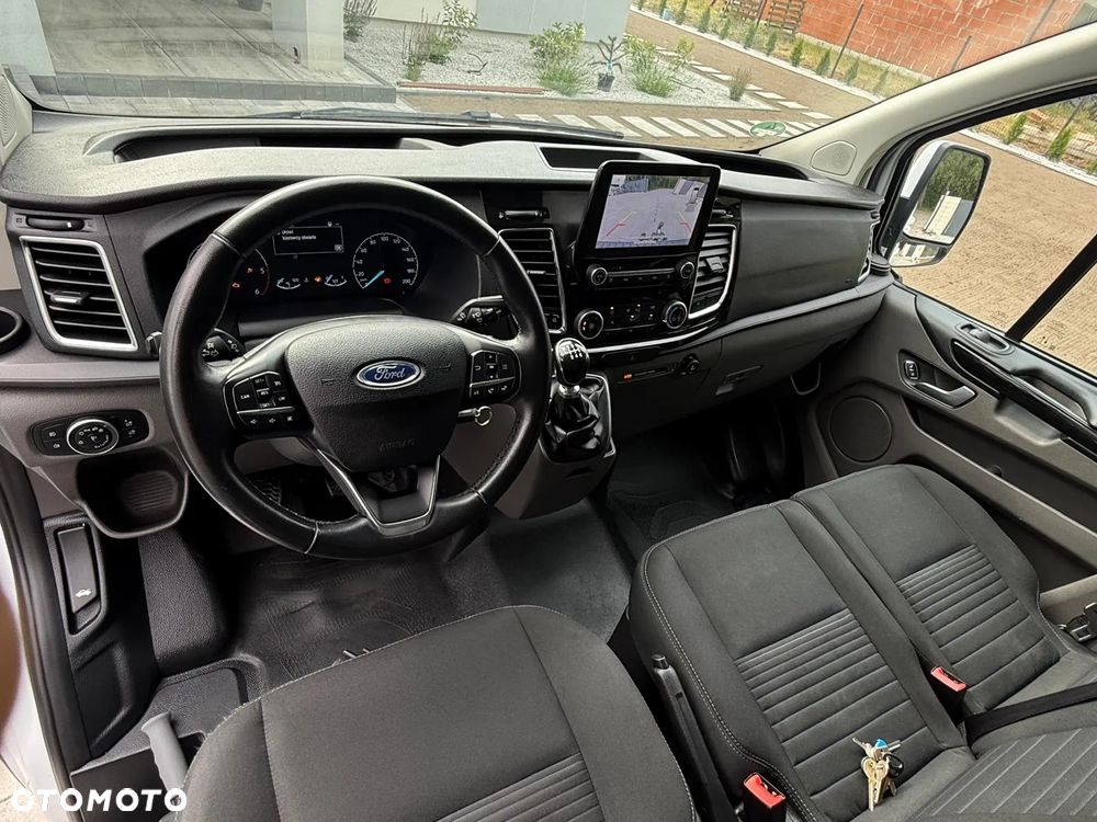 Ford TRANSIT CUSTOM - 7