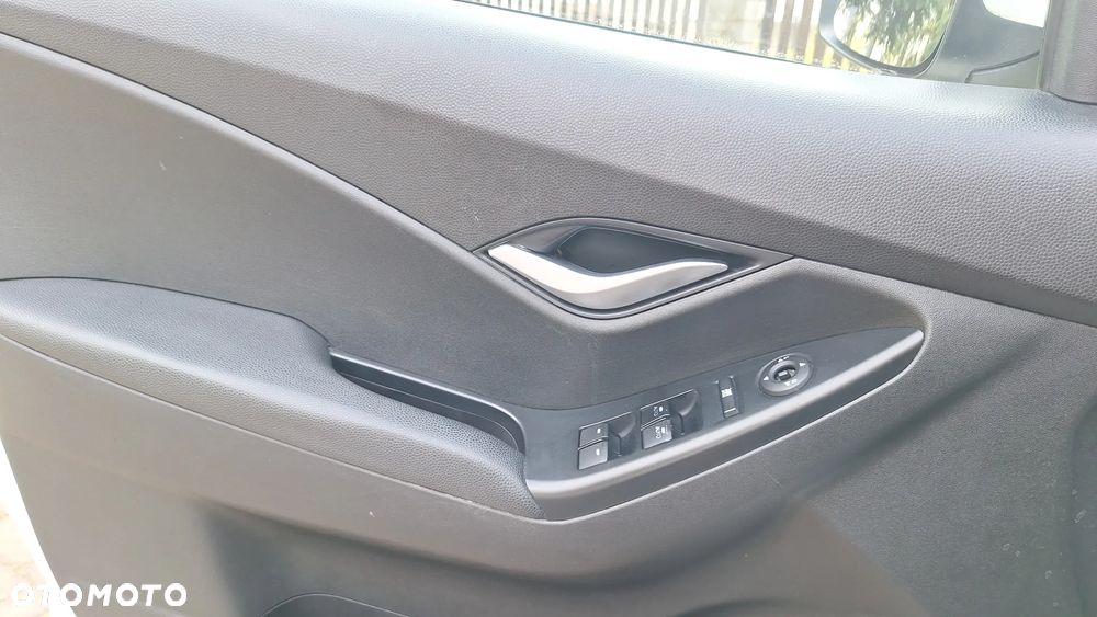 Hyundai ix20 1.4 blue Style - 16
