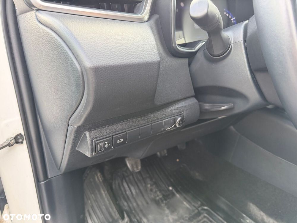 Toyota Corolla - 23