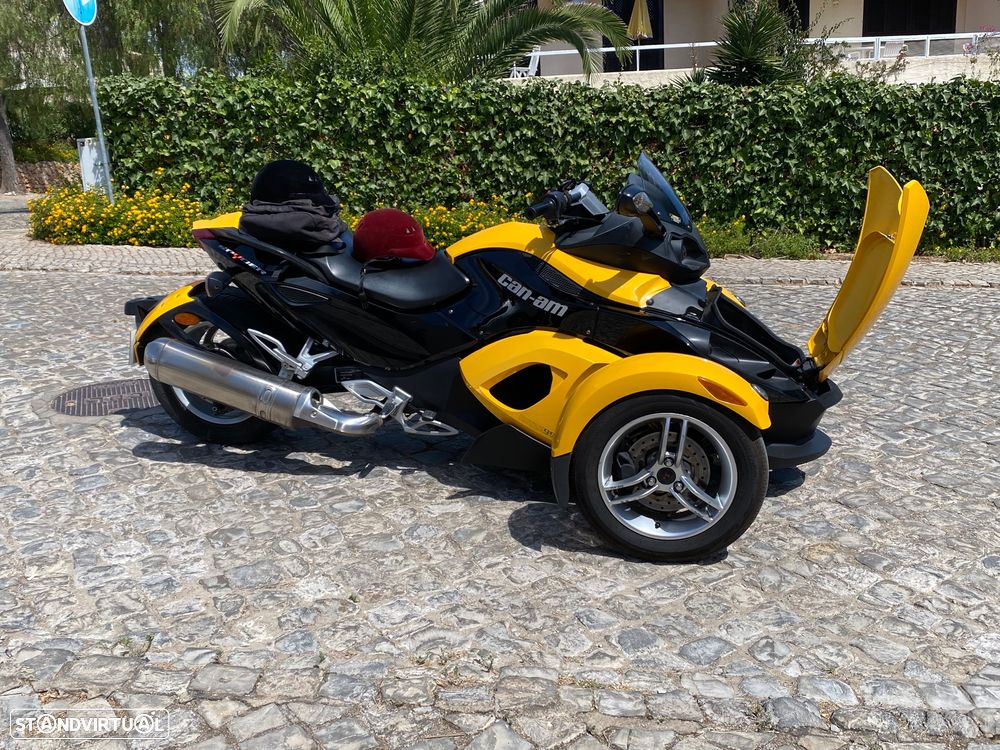 Can-Am Spyder RS Premiere Edition n* 1783 - 10