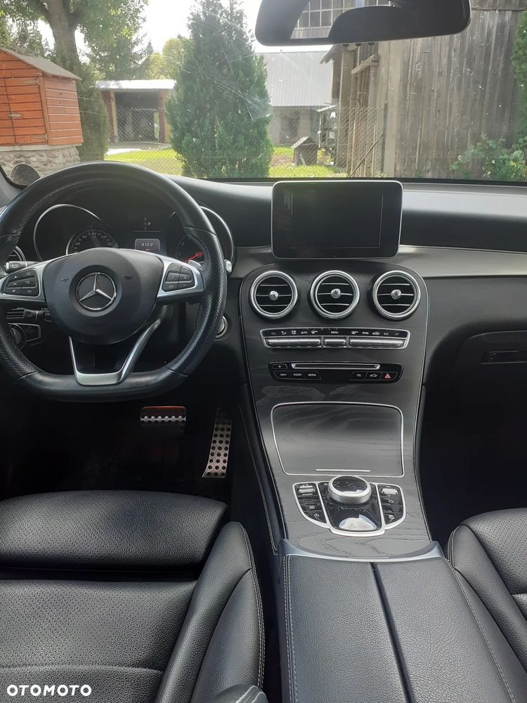 Mercedes-Benz GLC 300 4Matic 9G-TRONIC - 3