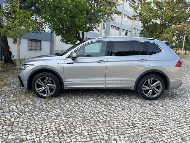 VW Tiguan 2.0 TDI R-Line DSG - 2