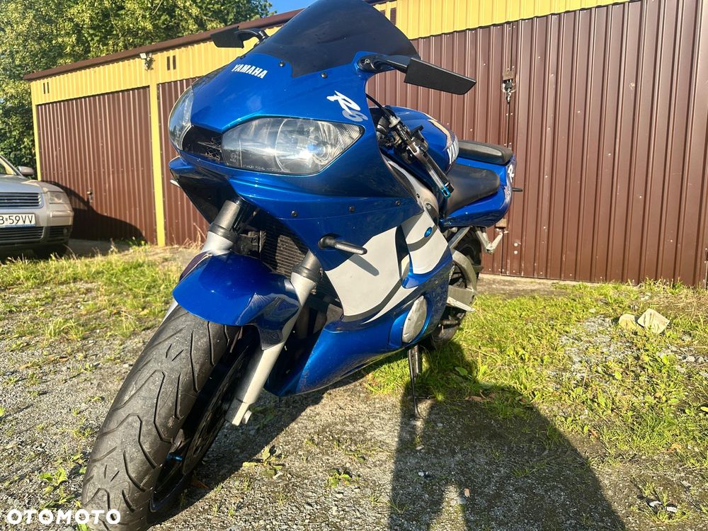 Yamaha R6 - 6
