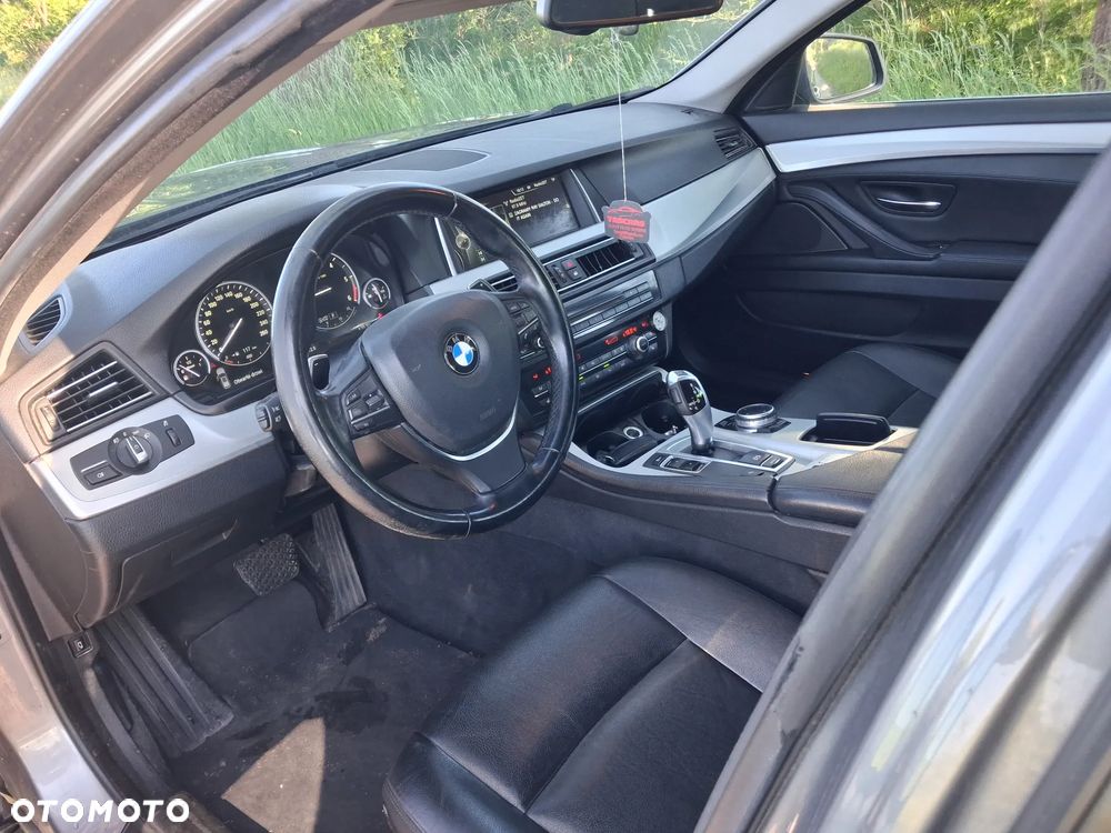 BMW Seria 5 520d Edition Fleet - 17