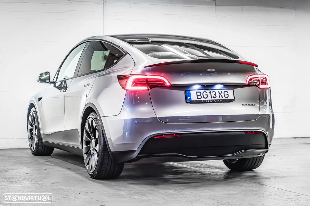 Tesla Model Y Performance Tração Integral - 5