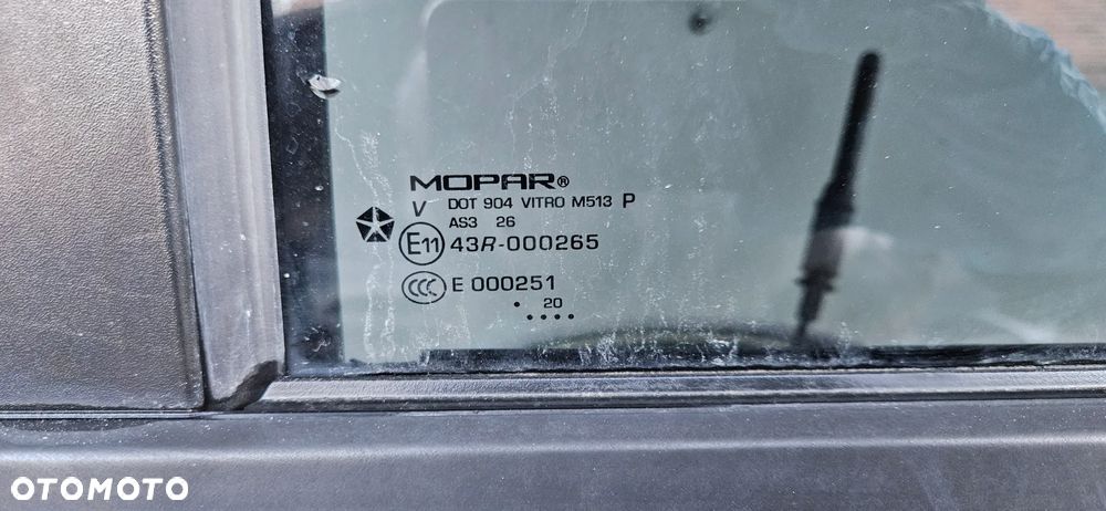 RAM 1500 V 5  2019- Big Horn KRÓTKI QUAD CAB 1,5 Drzwi przód lewy Drzwi przednie lewe Drzwi tył lewy Drzwi tylne lewe KOMPLETNE KOLOR PXJ - 18