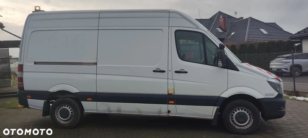 Mercedes-Benz Sprinter L2H2 - 17