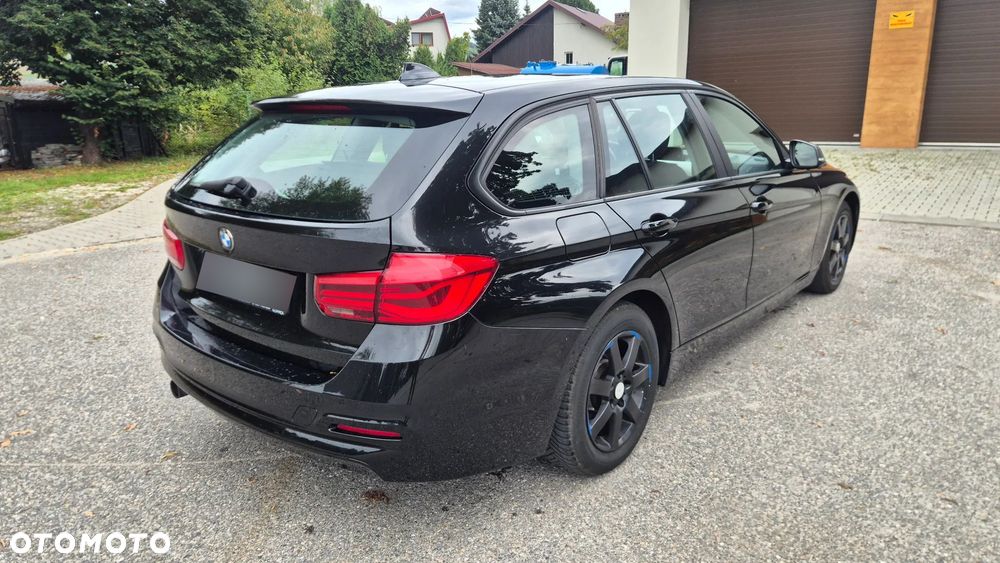 BMW Seria 3 318i Edition Luxury Line Purity - 4