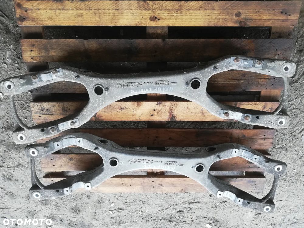 Belka zawieszenia tył 7L8512369 AUDI Q7 7L8512369