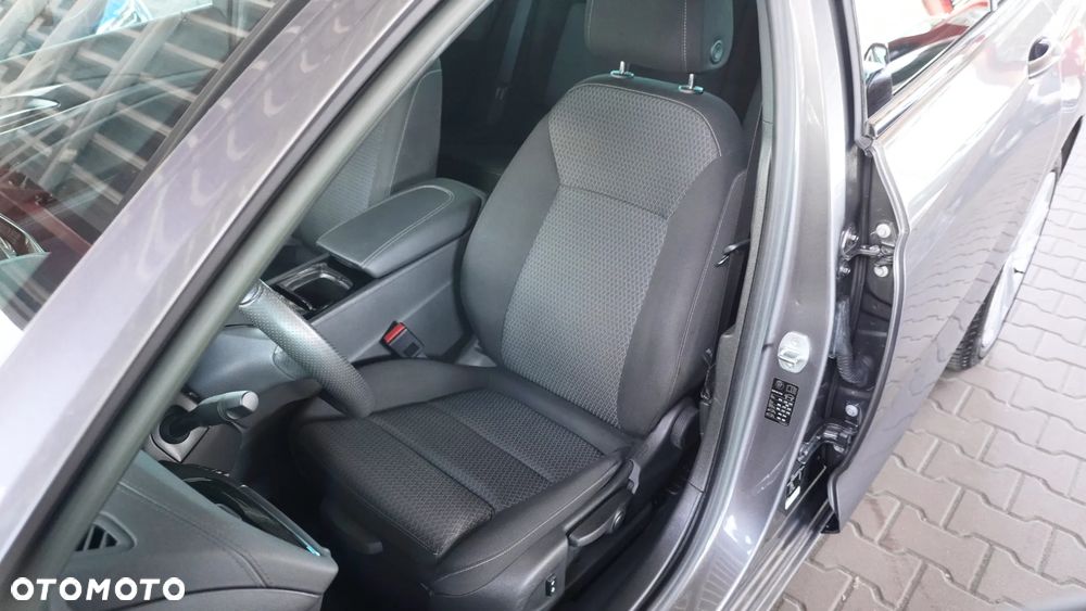 Opel Insignia 2.0 T Business Elegance S&S - 20