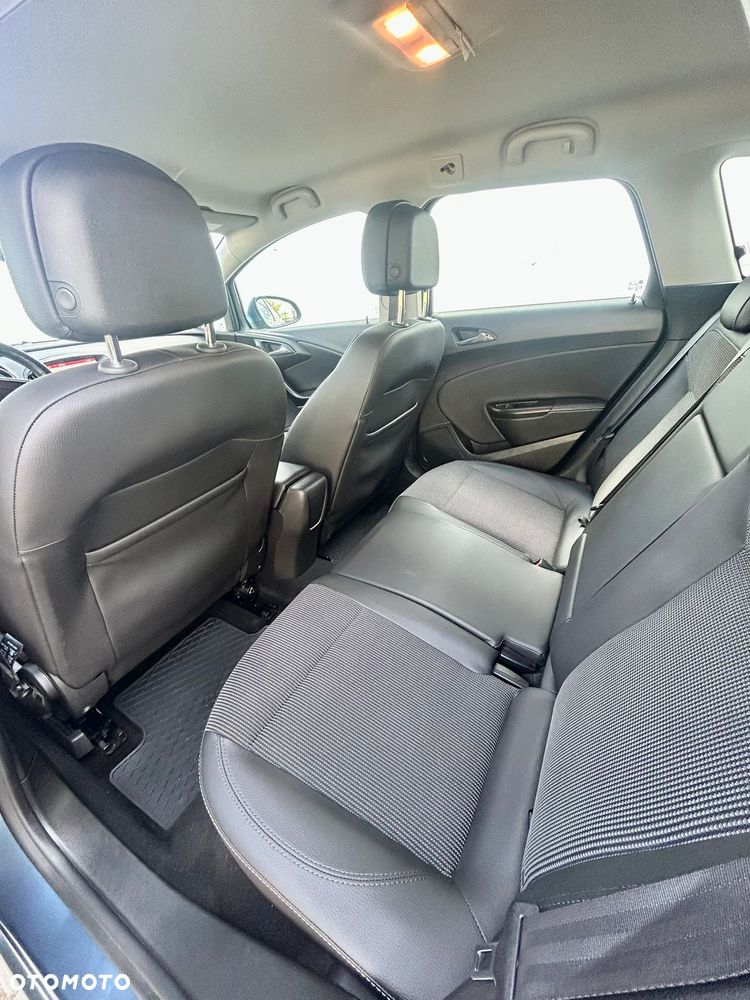 Opel Astra 1.6 CDTI DPF ecoFLEX TourerStart/Stop Edition - 6
